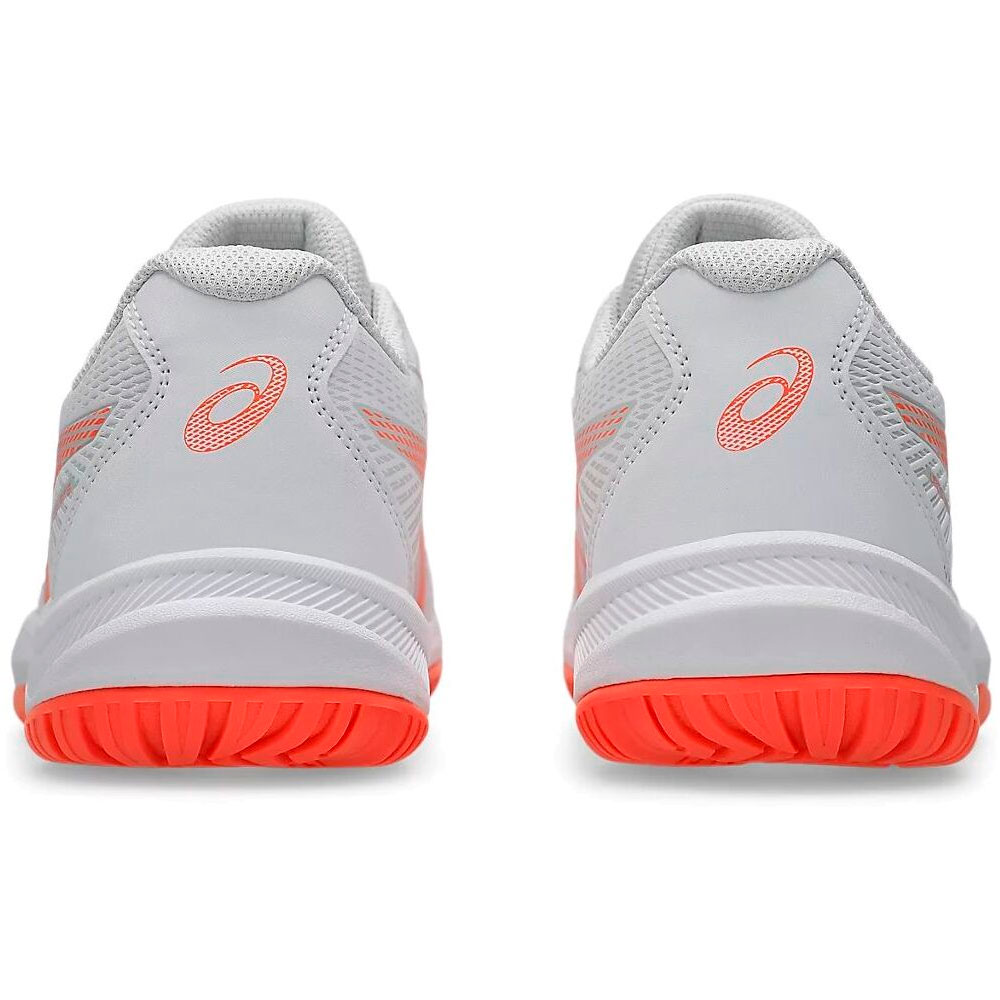 Кроссовки женские ASICS UPCOURT 6