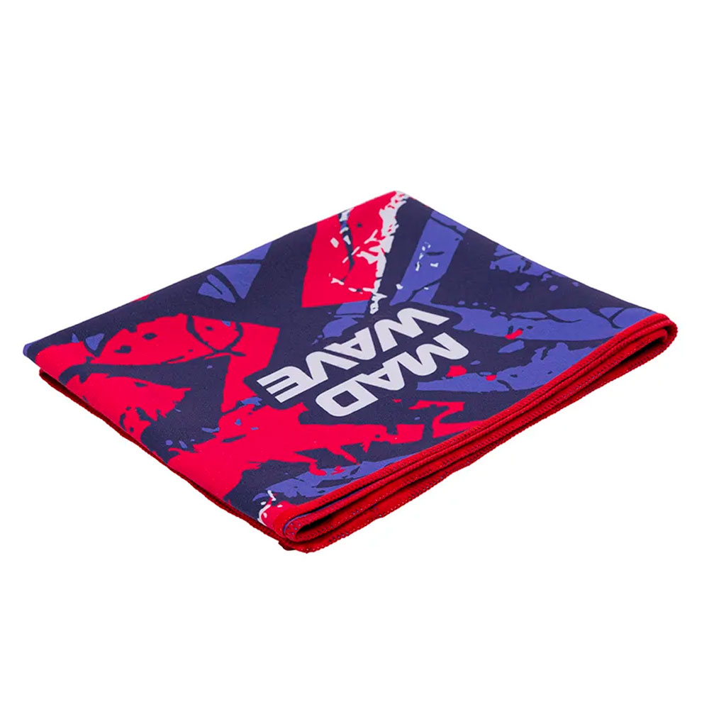 Полотенце MAD WAVE  Microfiber towel Dynamic