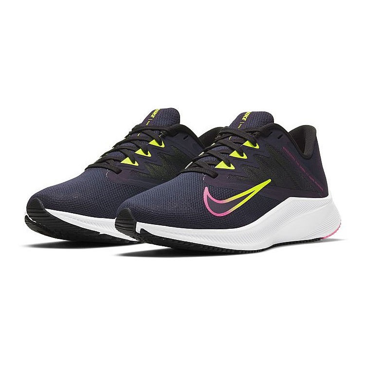 Кроссовки женские NIKE QUEST 3
