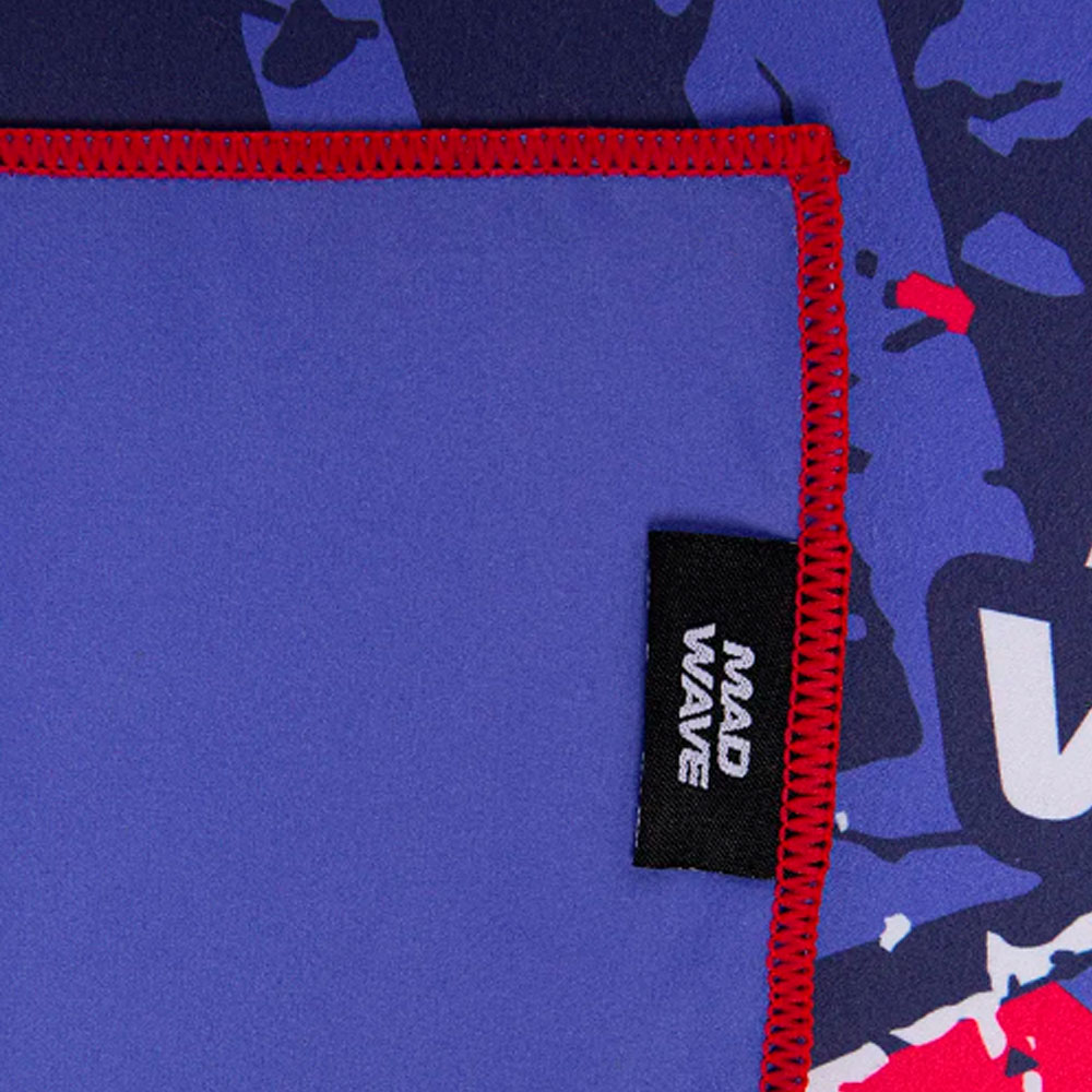 Полотенце MAD WAVE  Microfiber towel Dynamic